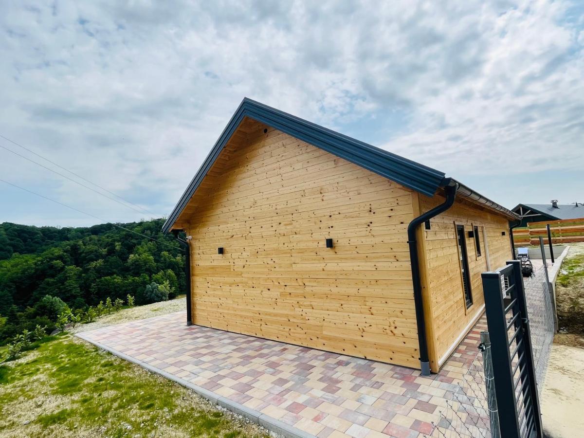 Holiday House Adamo Selno Екстериор снимка