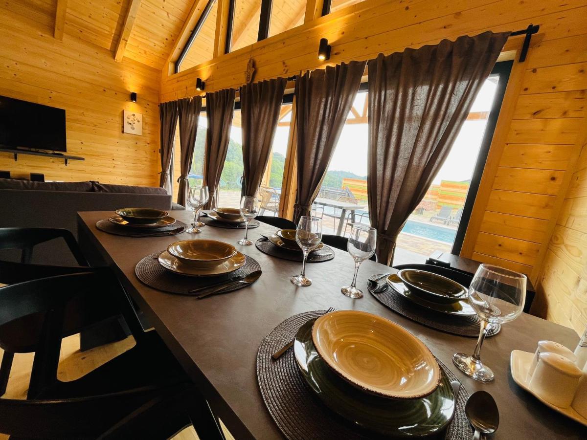 Holiday House Adamo Selno Екстериор снимка